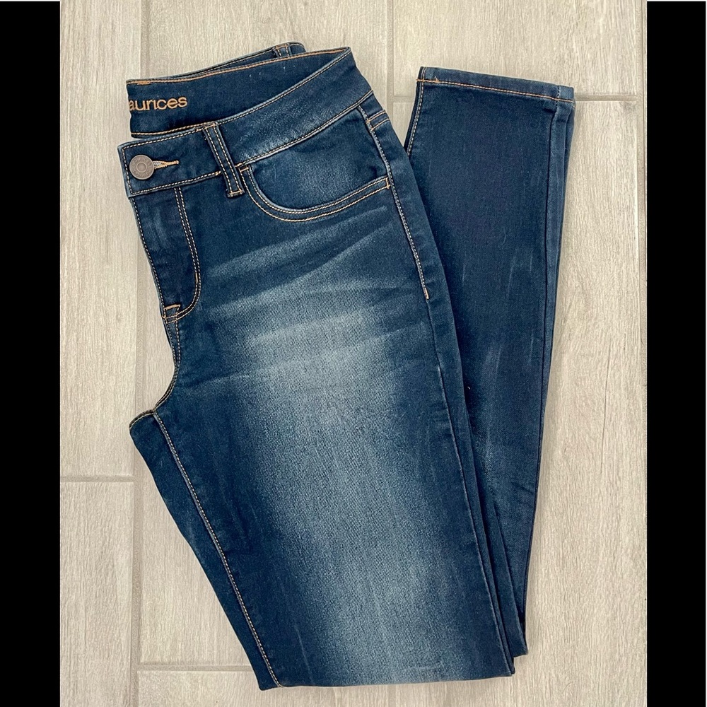 Maurices skinny jeans size small regular